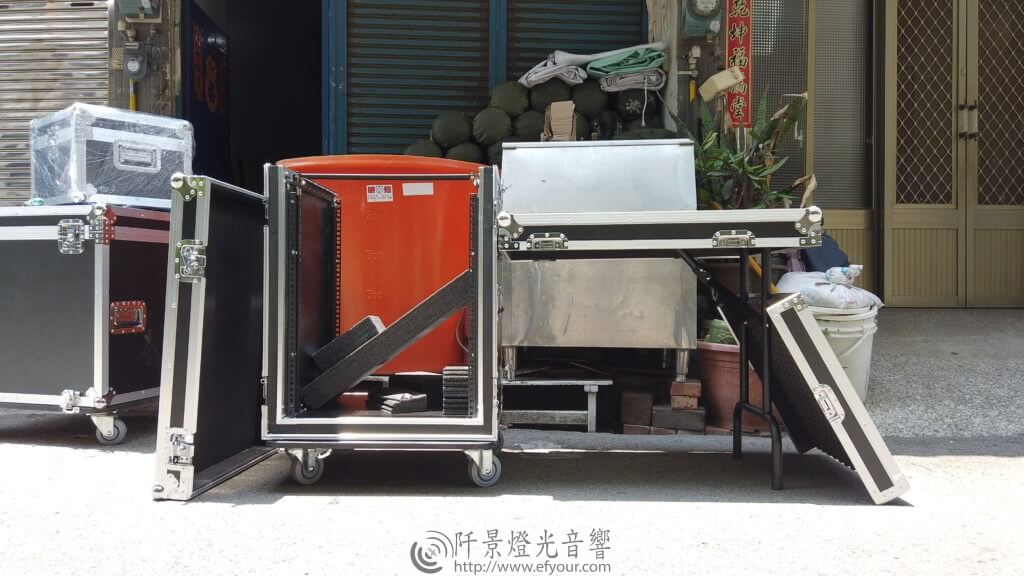 %E5%A4%96%E8%A7%80-1024x576 12雙層抗震保護箱/機櫃