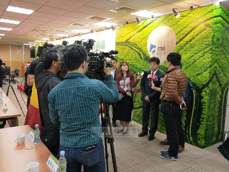 %E5%B7%A5%E7%A0%94%E9%99%A2%E9%95%B7%E4%BA%A4%E6%8E%A5-2 2018 工研院長交接