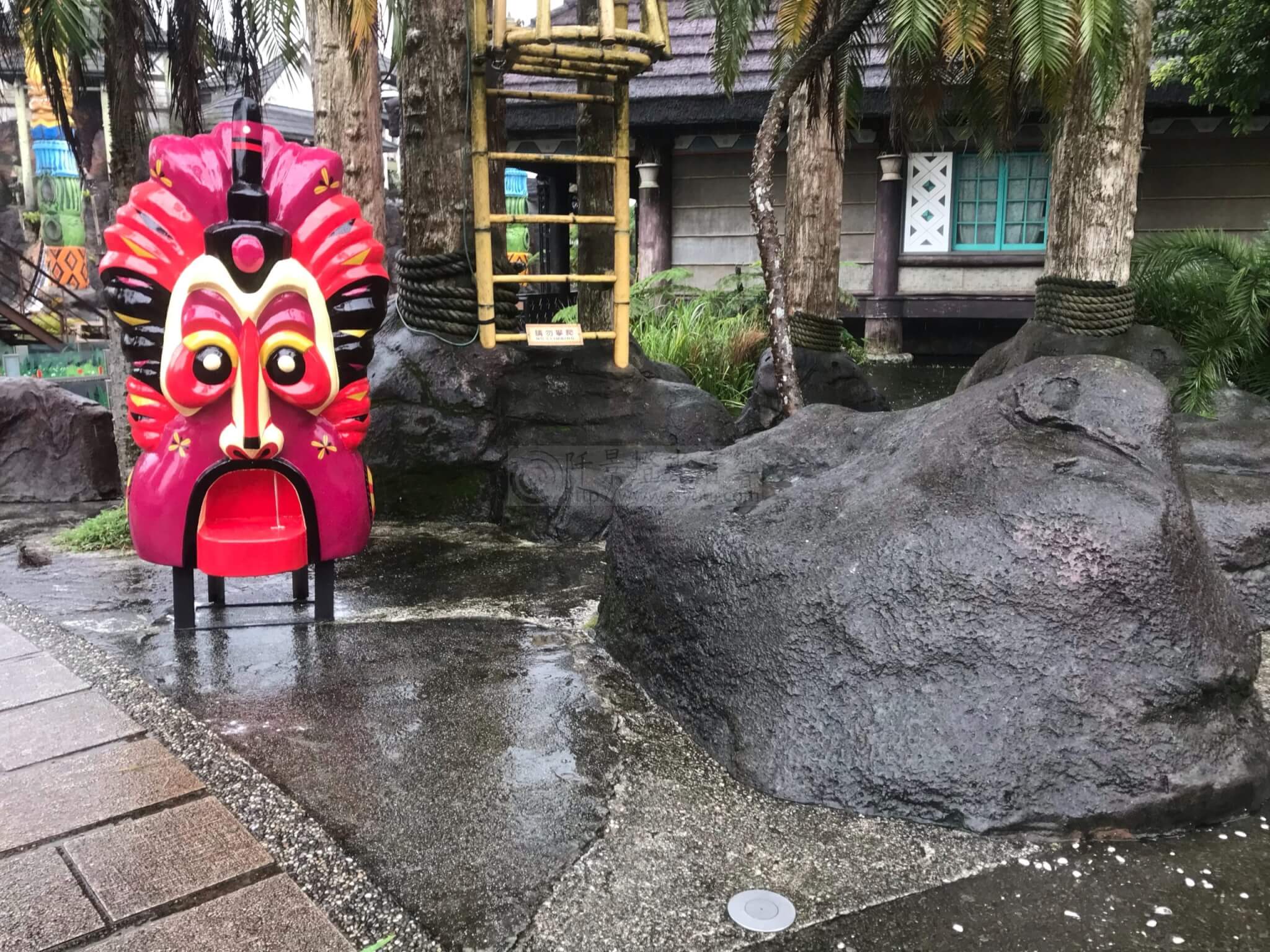 %E5%B8%83%E7%BD%AE%E9%81%93%E5%85%B712-scaled 亞馬遜 雨林 風格『FRP玻璃纖維公仔製作』