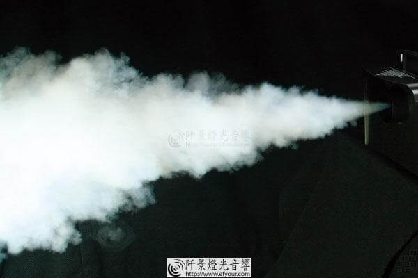 %E7%9B%B4%E5%99%B4%E6%98%AF%E7%85%99%E6%A9%9F-1 直噴式煙霧機