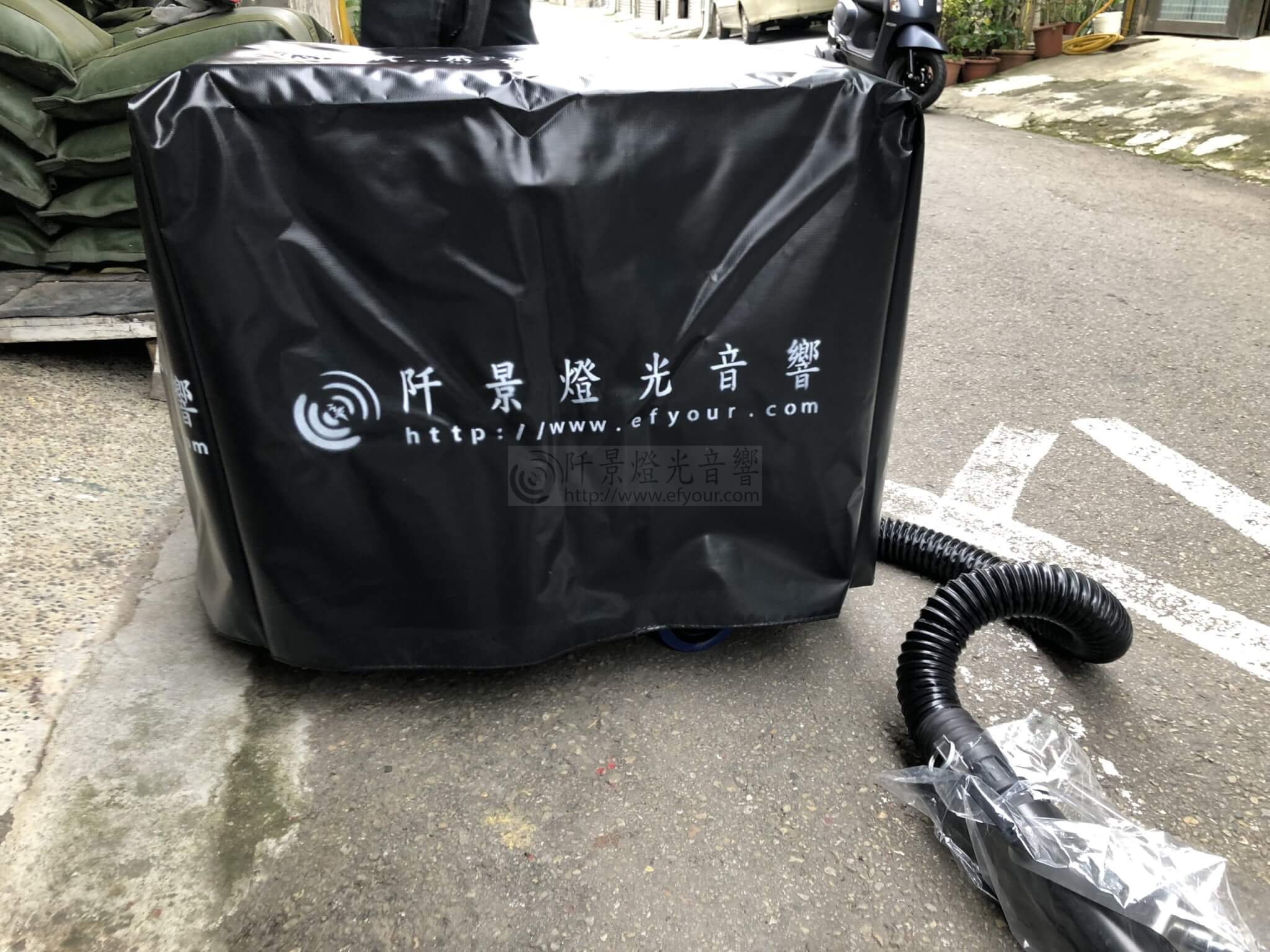 %E8%A8%AD%E5%82%99%E9%98%B2%E9%9B%A8%E5%A5%971-scaled 設備防雨套製作/含logo輸出