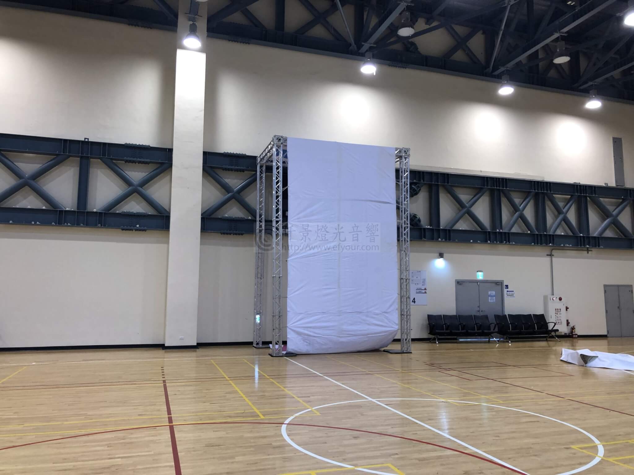%E9%AB%94%E8%82%B2%E9%A4%A8%E8%A8%98%E5%88%86%E6%9D%BF%E9%98%B2%E8%AD%B7truss-3-scaled 體育館設備防護結構