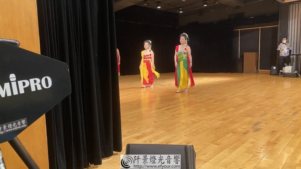 111年度多語多元繪本親子共讀心得感想甄選活動頒獎典禮1-1000x563 多元文化 繪本 閱讀 心得頒獎