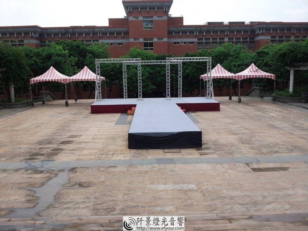 2013-06-13-08.48.38.JPG-1024x768 各類舞台樣式高度目錄