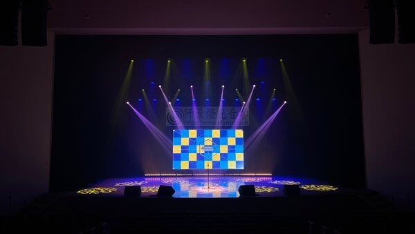 Read more about the article LED 室外/室內 電視牆 舞台燈光音響整合設計