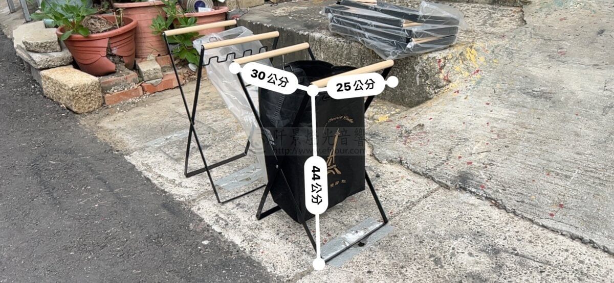 折疊垃圾架出租-2-1200x555 隱形收納！質感折疊垃圾架出租，讓你的市集攤位更整潔