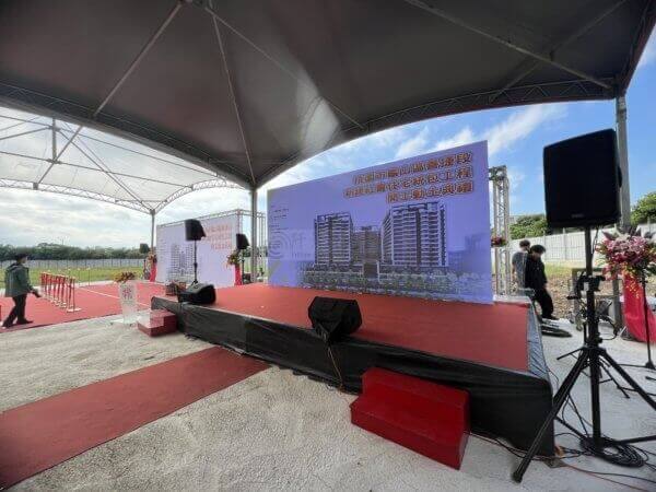 大型說明會顯示說明螢幕牆！大型視聽設備出租服務