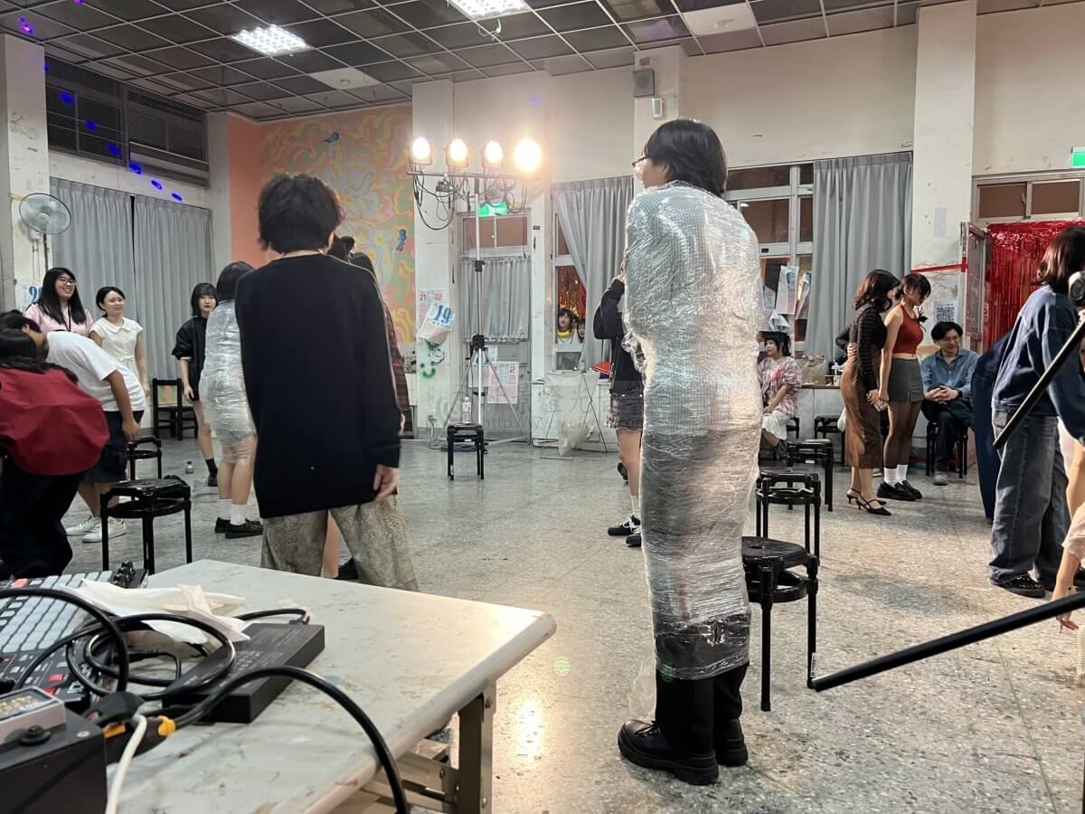 學生派對音響燈光-萬聖節音響設備出租-6-1200x900 學生派對音響燈光 萬聖節音響設備出租