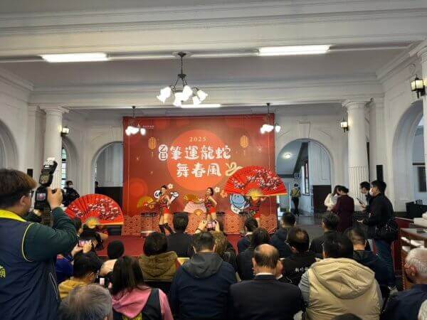 2025年乙巳運筆龍蛇舞春風元宵開筆儀式