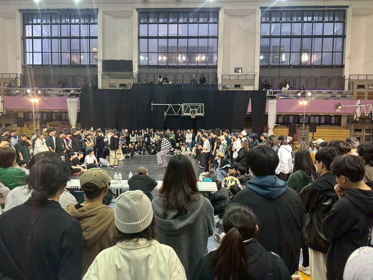 20250403-1-1200x900 熱舞成果發表音響燈光地毯出租