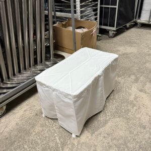 小矮茶几桌(白+白桌巾)