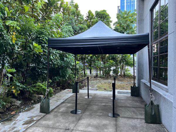 3米×3米 黑色摺疊遮陽帳篷｜防曬防雨 快速搭建