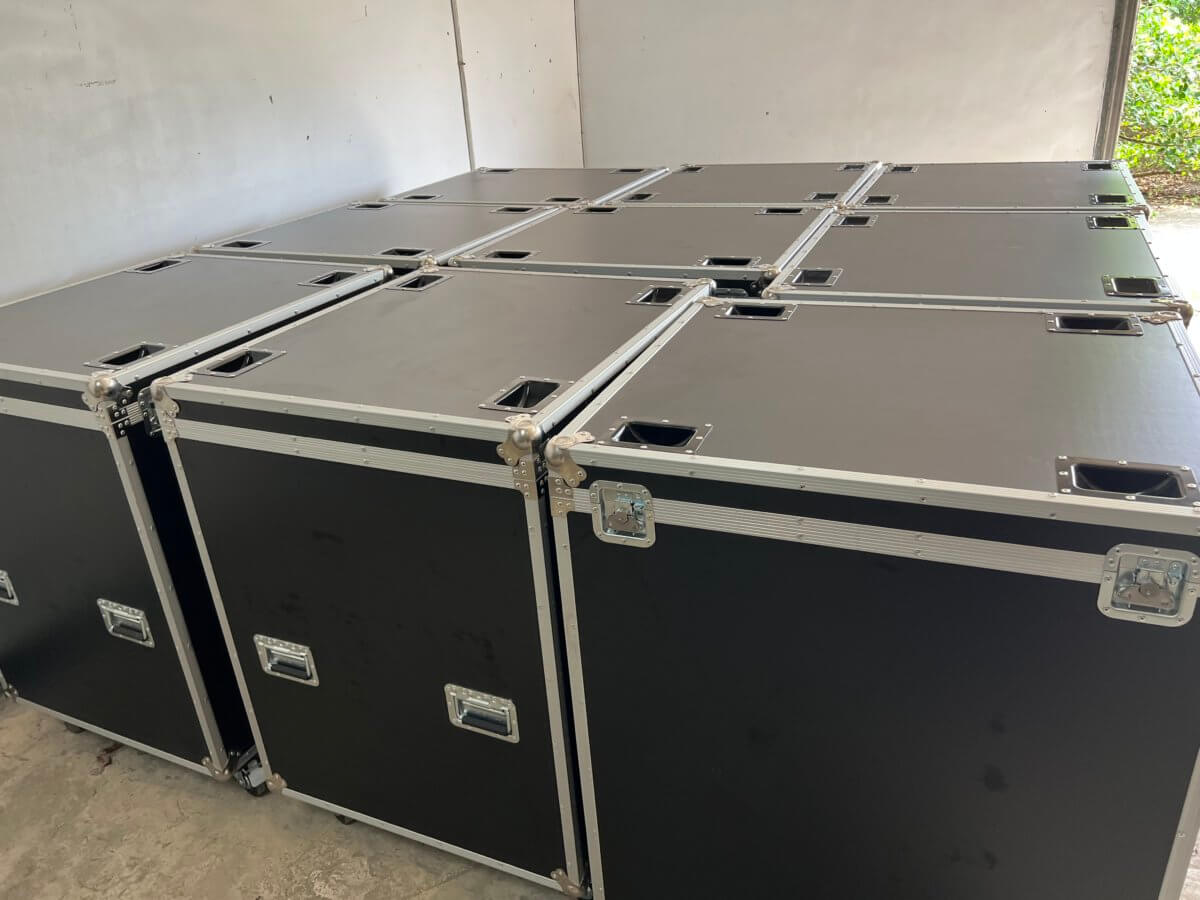 Flight-case-4-1200x900 Flight Case / Road Case 專業訂製