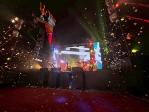 活動氣氛製造機：專業級泡泡煙霧設備租借