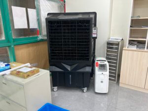 小空調結合水冷扇