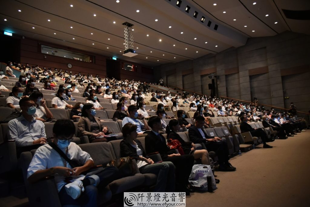 唐獎-成功大學場-1-1024x684 對COVID-19疾病治療的挑戰