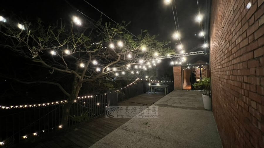 婚禮串燈布置-3-900x506 婚禮串燈架設