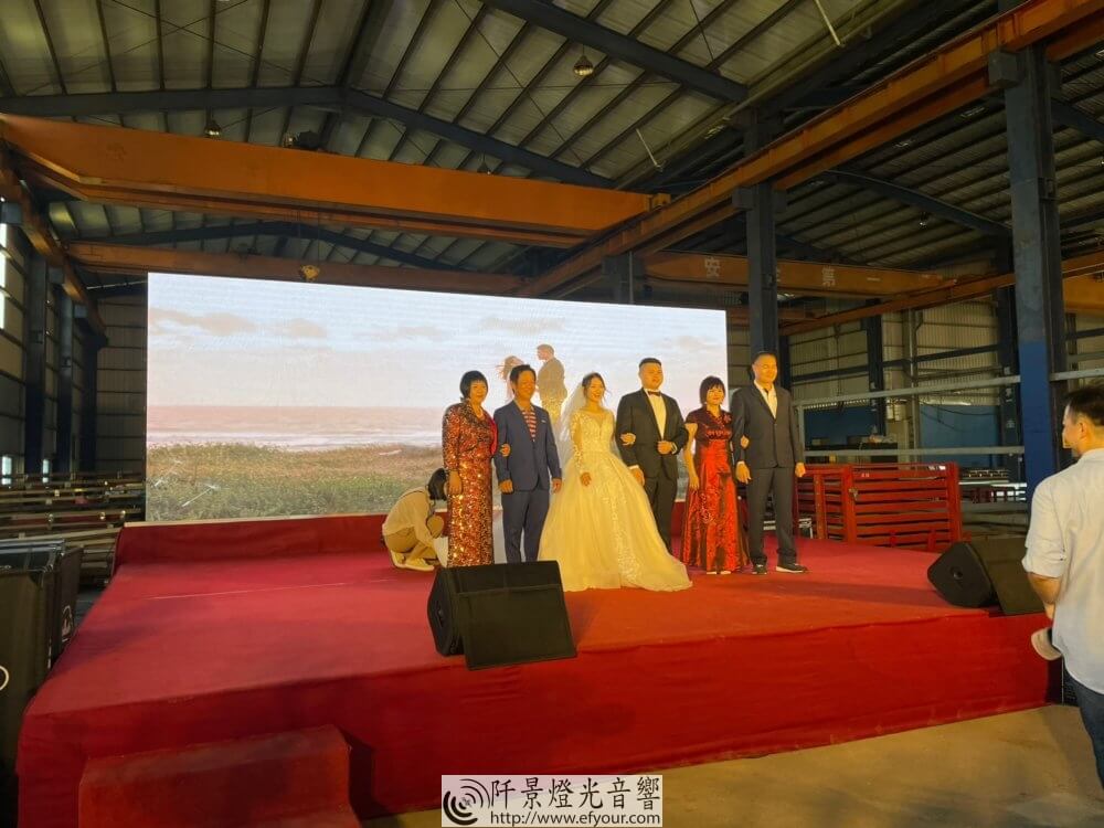 婚禮動態背板＋燈光規劃4-1000x750 婚禮視覺