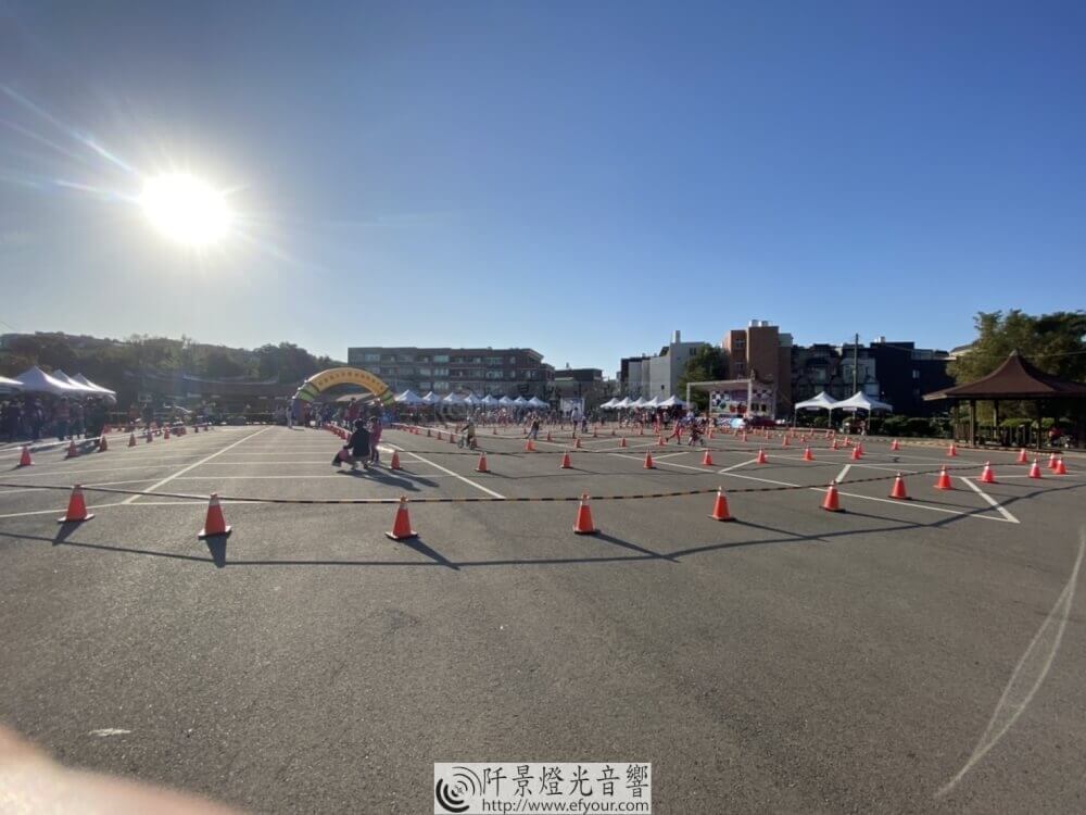 小小腳踏車趣味競賽-4 小車王之爭！ 兒童滑步車賽
