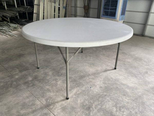 工廠年度簡單餐敘 桌椅設備