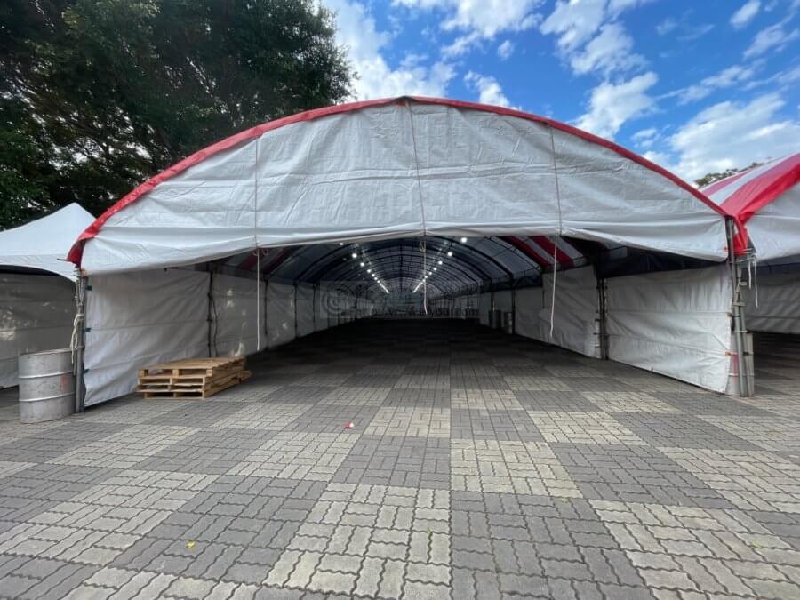 年貨市集防水防風帳篷搭設-3-900x675 年貨市集防水防風帳棚搭設