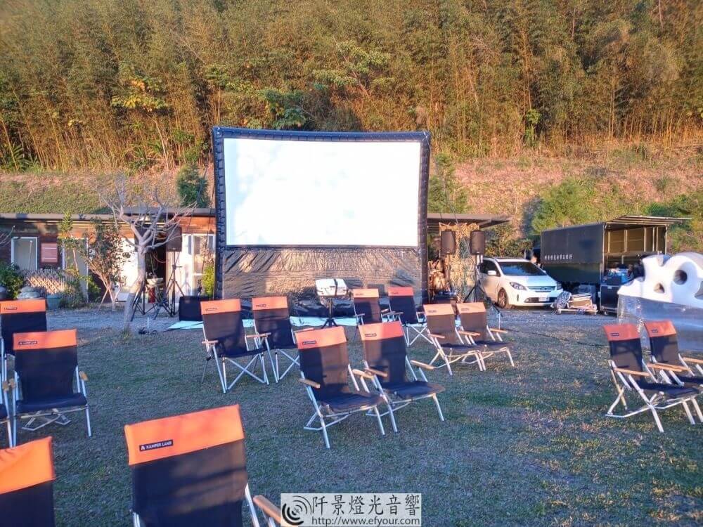 度假車聚影院-1 走出虛擬踏出都市車聚露營電影院