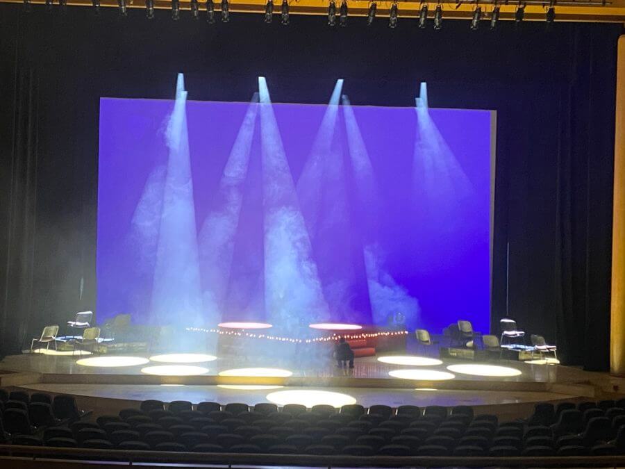 新竹市演藝廳-戲劇演出燈光音響規劃-2-900x675 戲劇演出燈光音響規劃