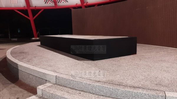 極簡舞台搭設