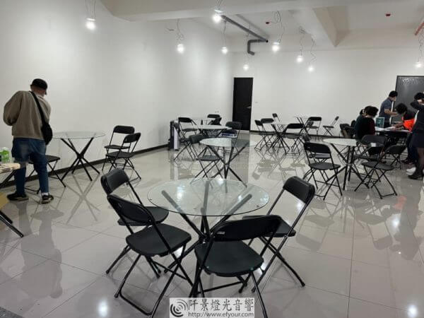 玻璃會議圓桌出租/小組會議圓桌出租