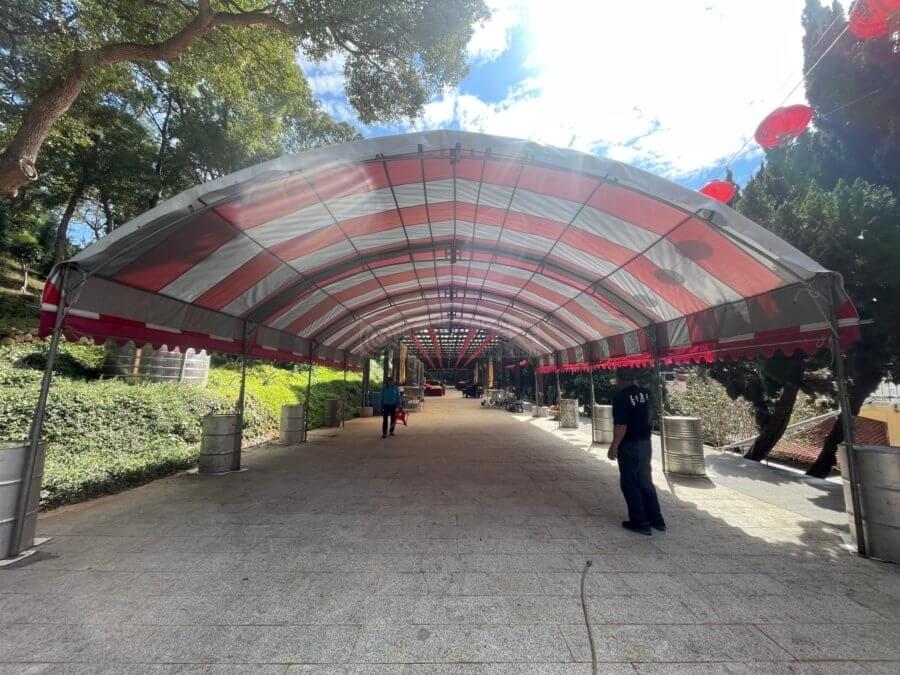 紅白紅色通道帳篷-1-900x675 活動通道紅白接龍帳