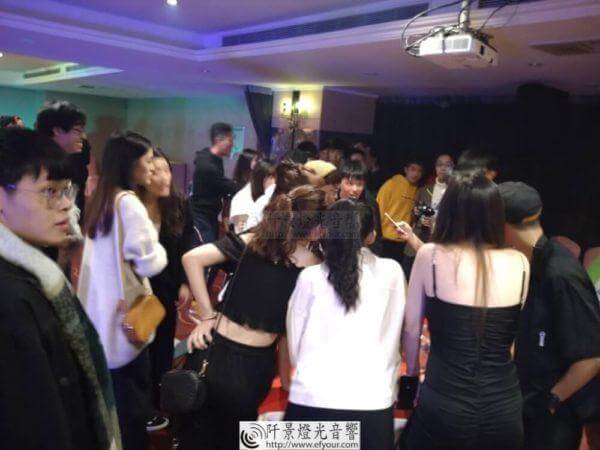 Read more about the article 輕酒精聯誼派對