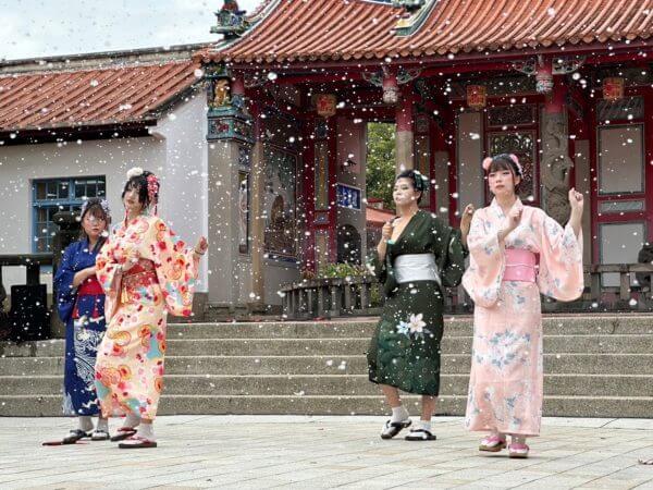 日式風格中的雪景舞蹈：感受細雪的靜謐與美麗(戶外舞蹈成果展)