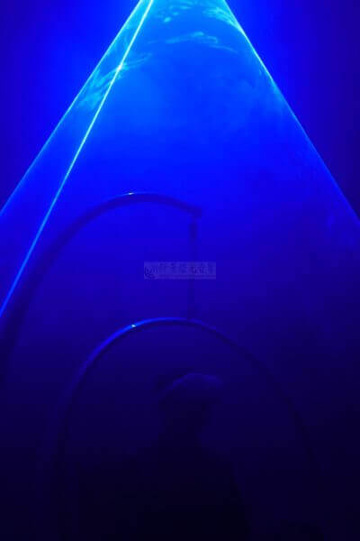 暗面 光 雷射 展覽燈光規劃