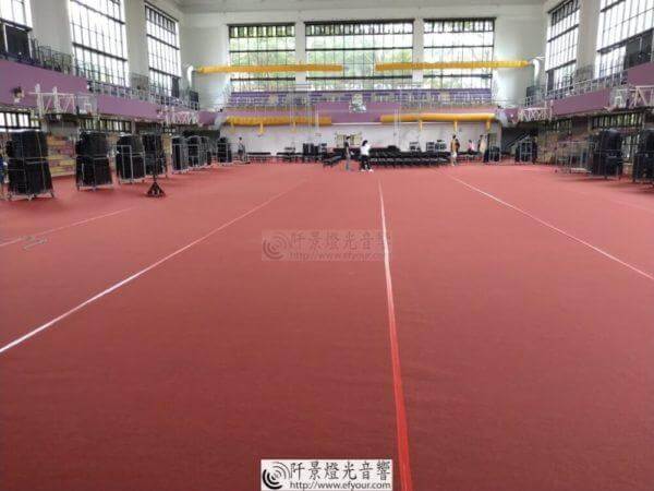 Read more about the article 運動場木地板防刮保護墊規劃出租